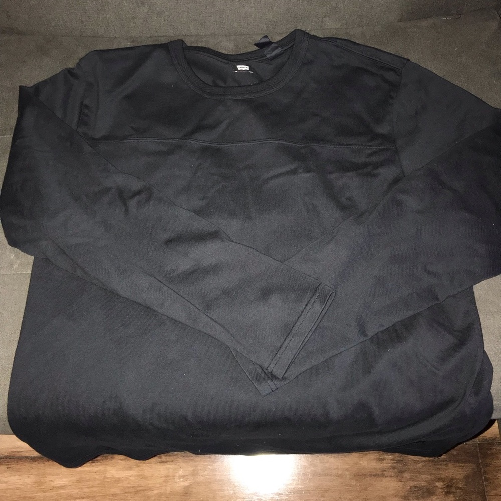 Levi’s skateboard collection heavy LS t shirt